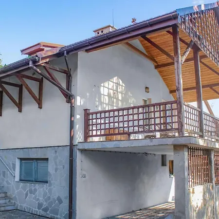 6 Bedroom Amazing In Tatil Evi Mucharz